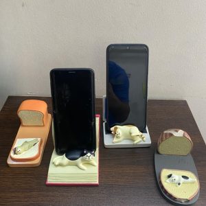 Japanese Style Resin Mobile & Desk Stand (Multi-Purpose Holder)